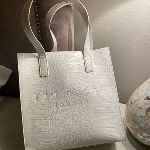 BRAND NEW Ted Baker London Croc Shoulder Purse
